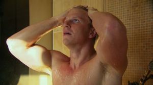 Sean-Lowe-Shirtless-Shower