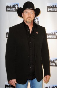 trace-adkins-celebrity-apprentice-all-stars-03