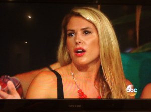 Juelia confronts Joe